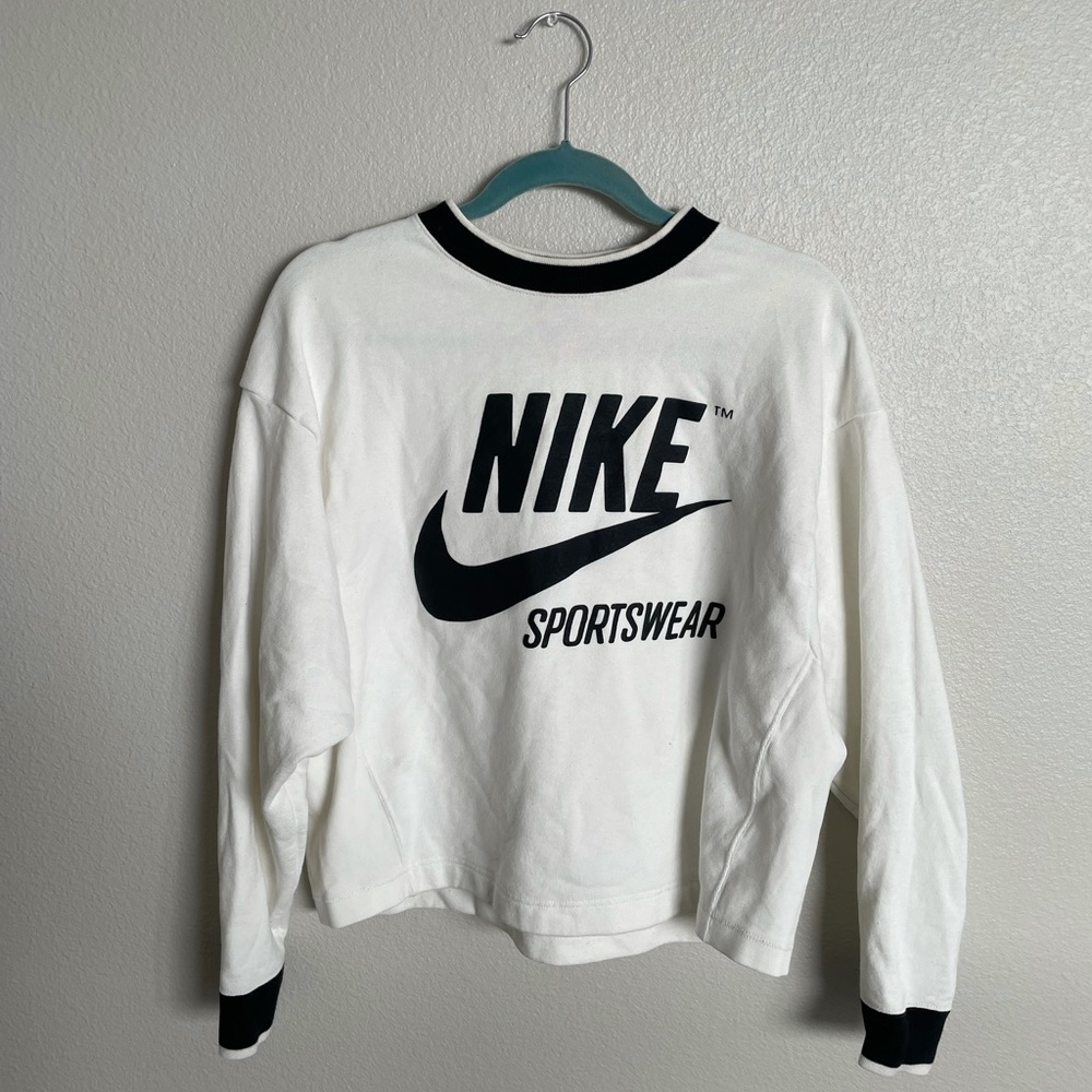 Nike Sportswear crewneck sweatshirt